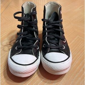 Converse All Star Chuck Taylor’s, toddler boys size 13